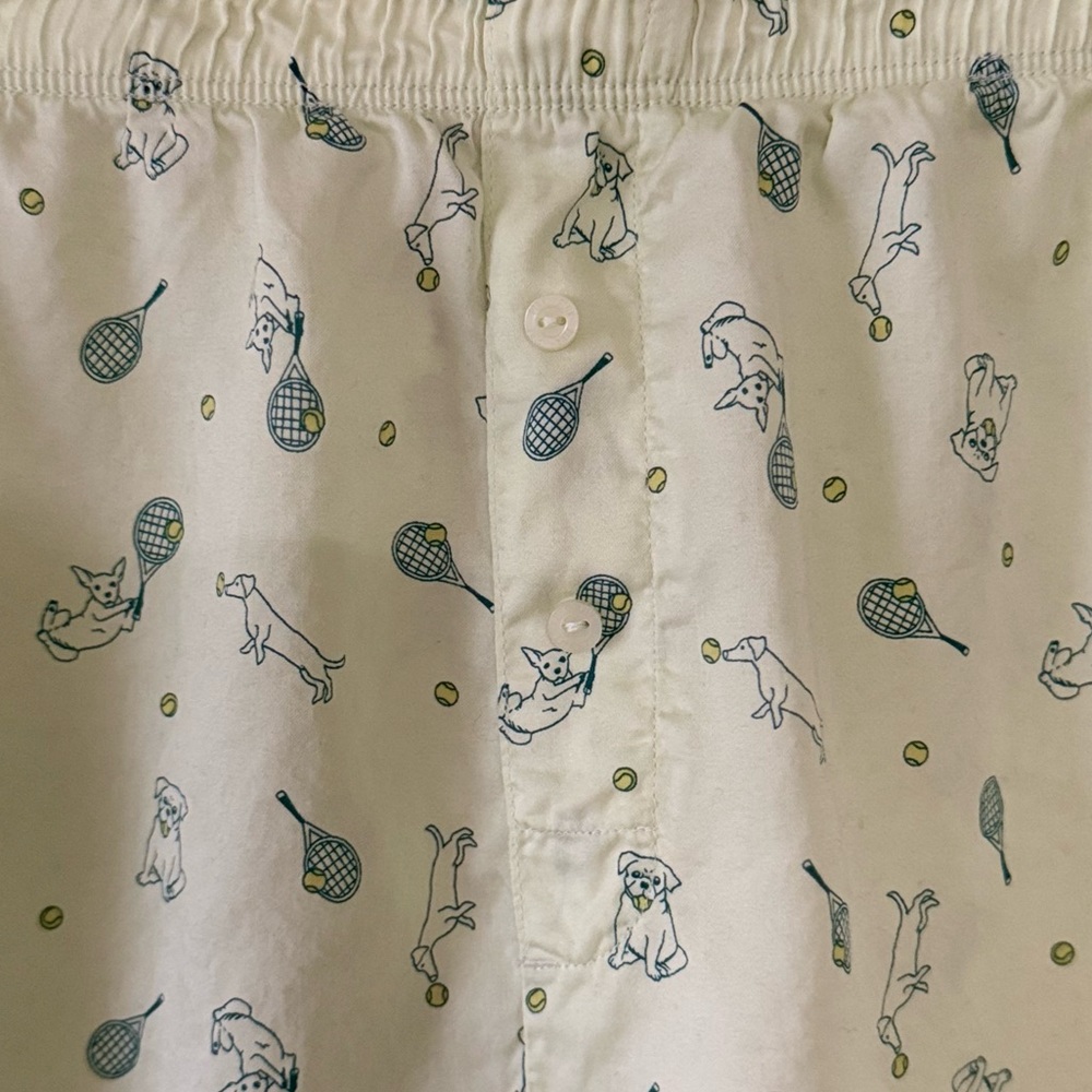 Victoria’s Secret PINK TENCEL™ BOXY PAJAMA SHORTS in Lime Dogs Playing Tennis - Picture 8 of 8